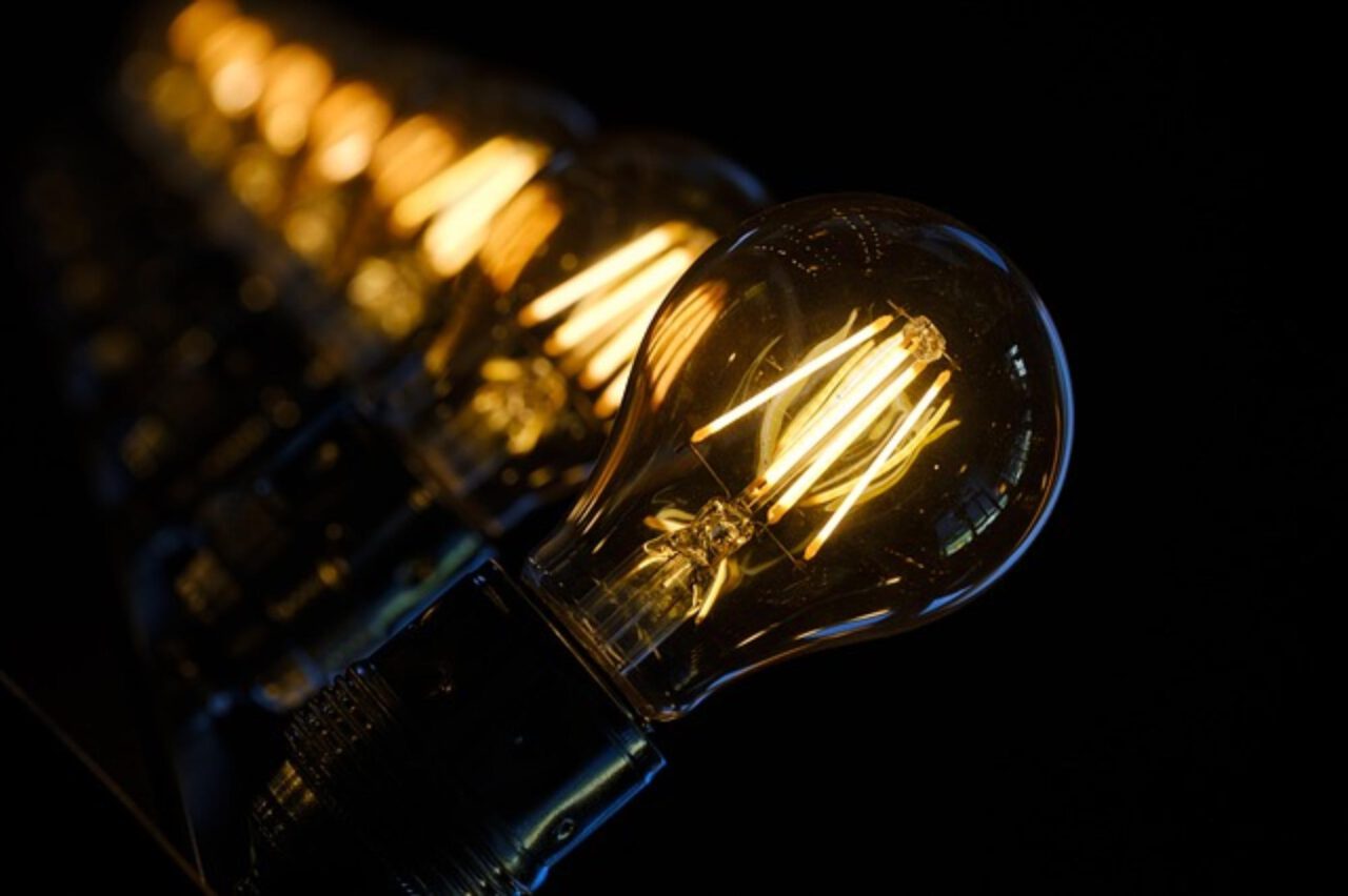 Lampa w stylu francuskim – idealna do pięknych wnętrz